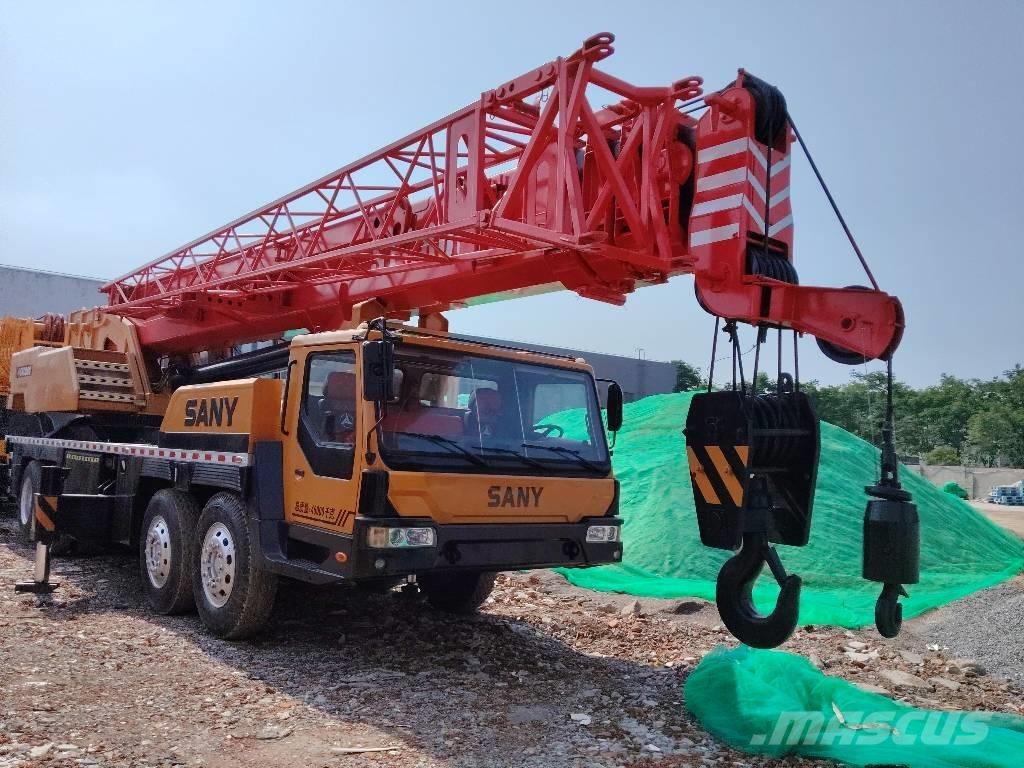 Sany STC 800 吊車起重機、絞車吊貨機和物料升降機