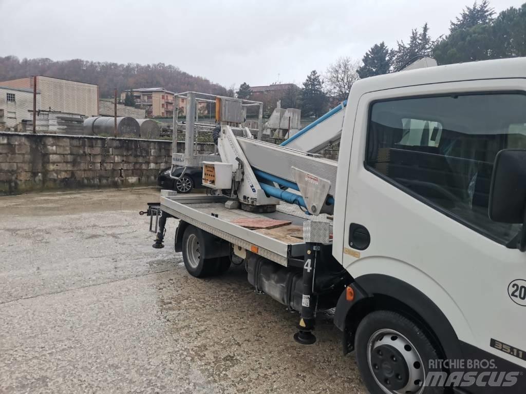 Multitel MX 200 卡車裝載高空作業車