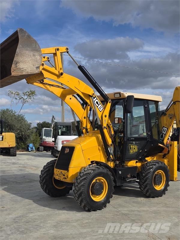 JCB 2CX 反鏟裝載機