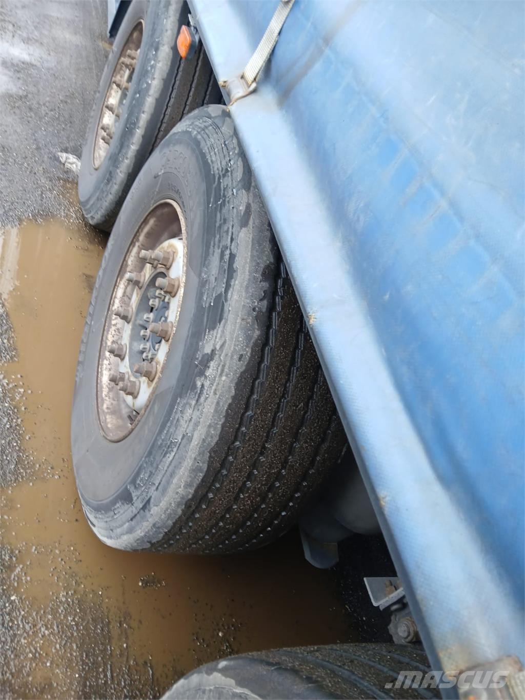 Schmitz 3aks 篷布半拖車