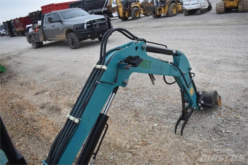 AGROTK T12 小型挖土機/掘鑿機<7t(小型挖掘機)