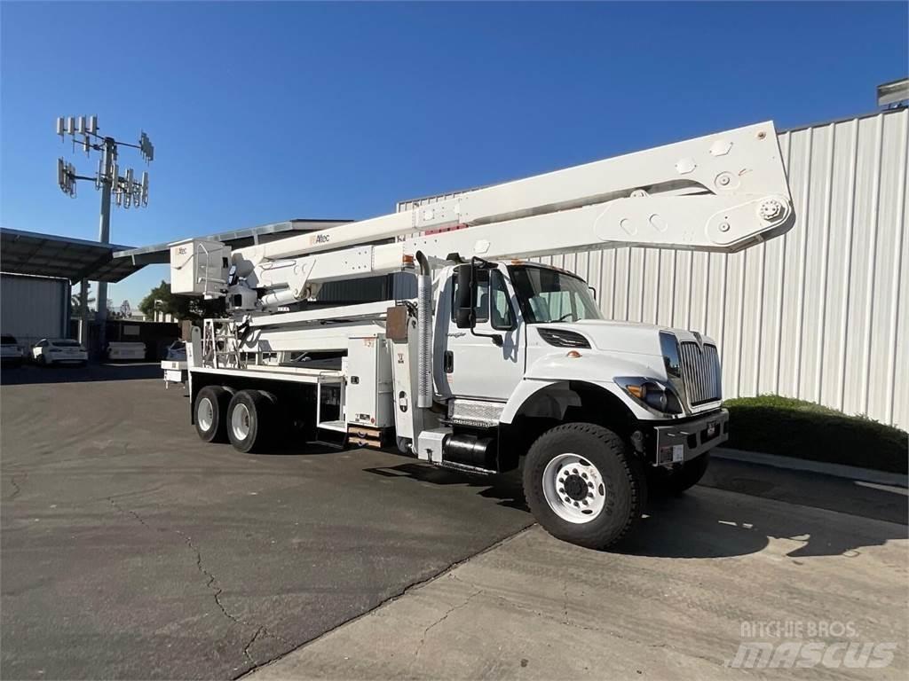 Altec A77TE93 卡車裝載高空作業車