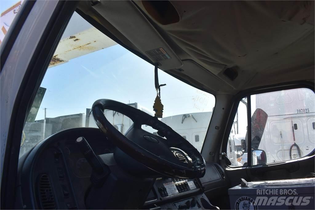 Altec AA55 卡車裝載高空作業車