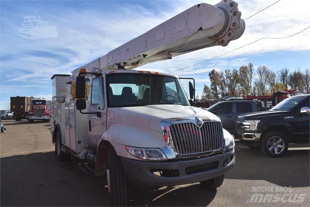 Altec AM55E 卡車裝載高空作業車