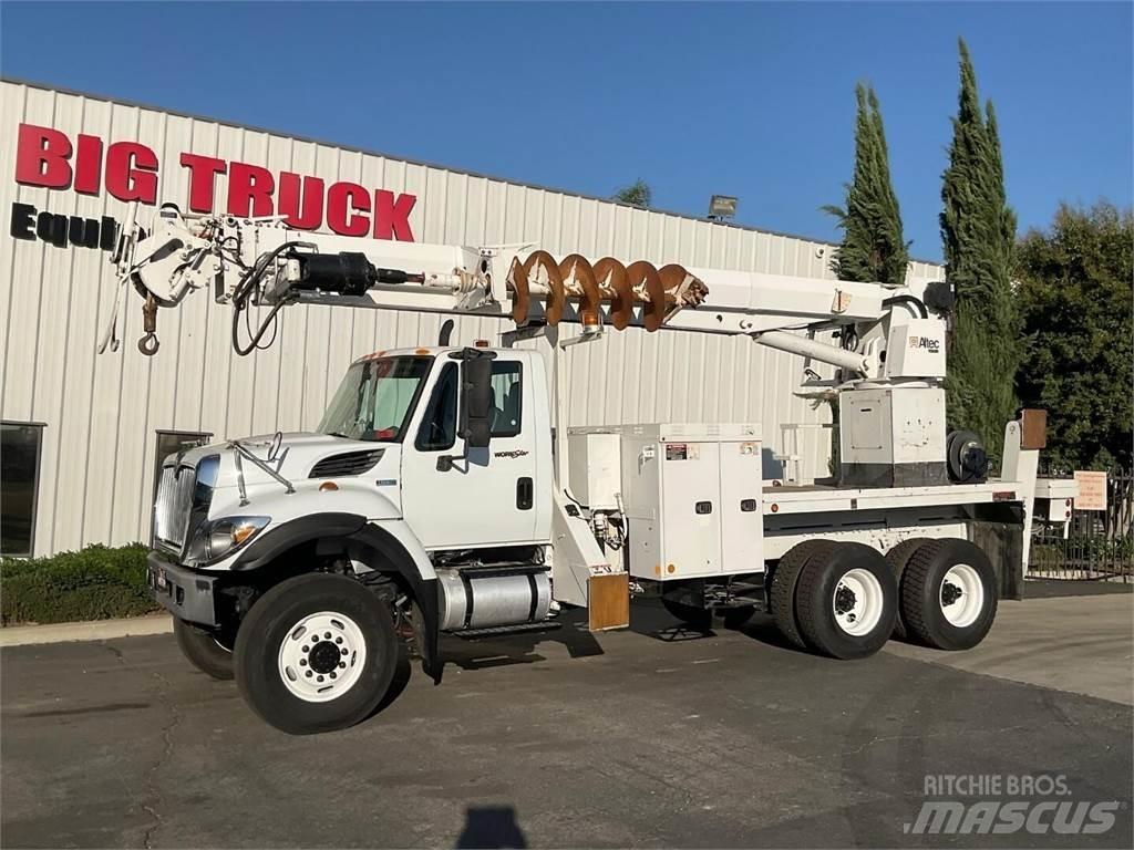 Altec D3060ATR 移動式鑽機車