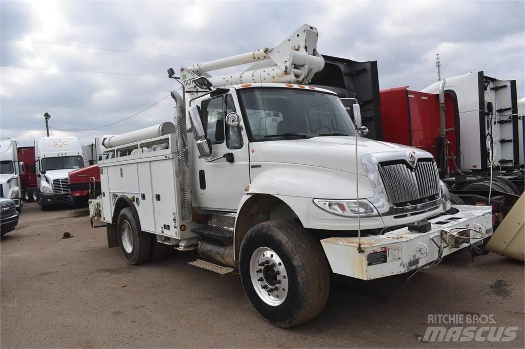 Altec TA37M 卡車裝載高空作業車