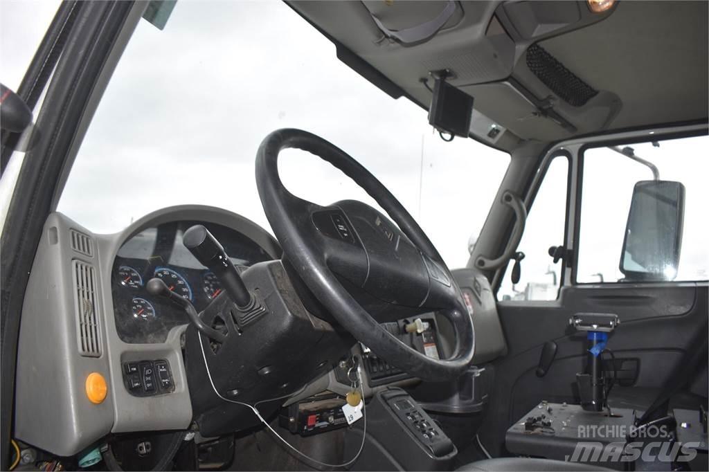 Altec TA37M 卡車裝載高空作業車
