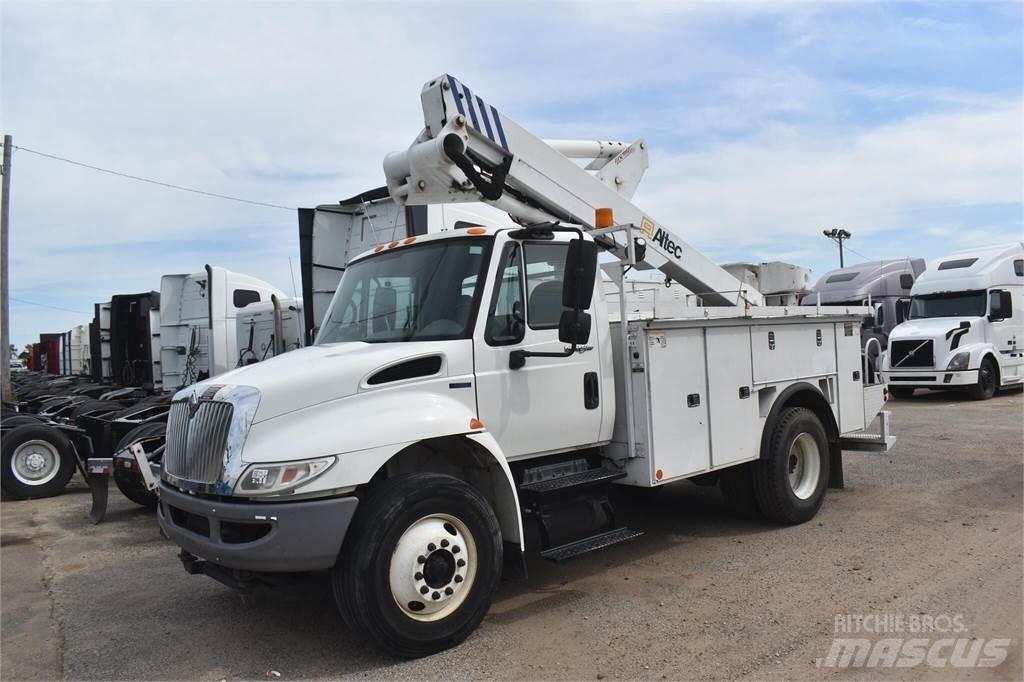 Altec TA40 卡車裝載高空作業車