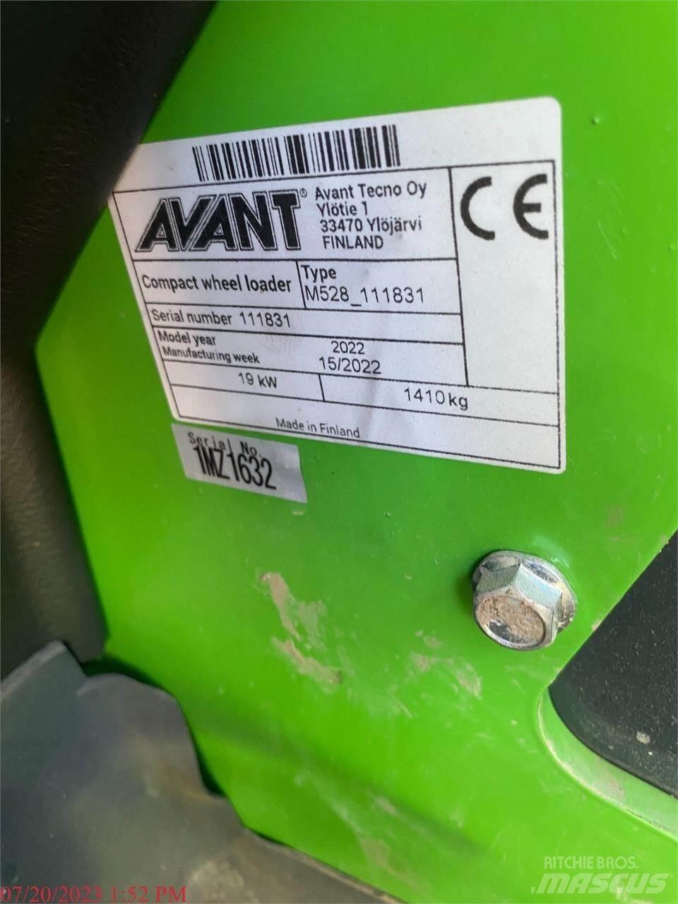 Avant 528 輪胎式裝載機