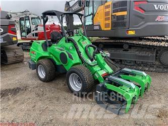 Avant 755I 輪胎式裝載機
