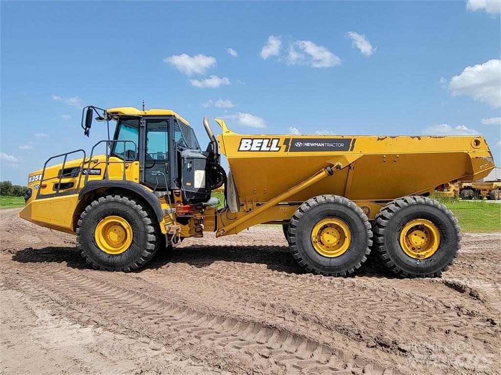 Bell B25E 鉸接式起吊車