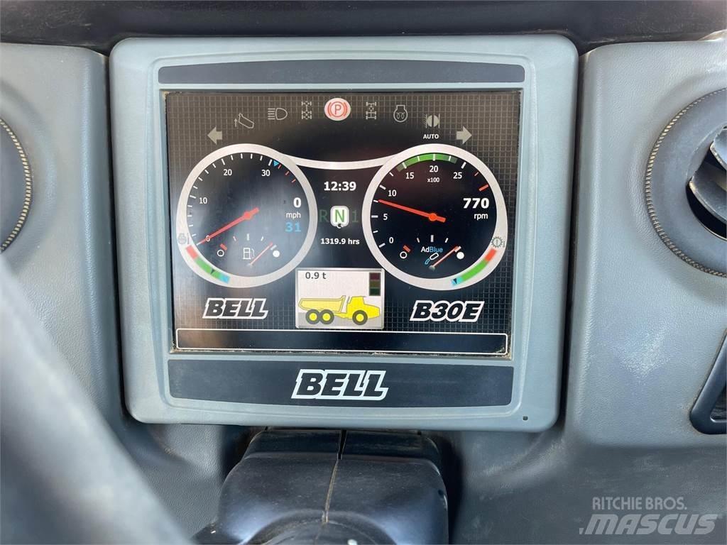 Bell B30E 鉸接式起吊車