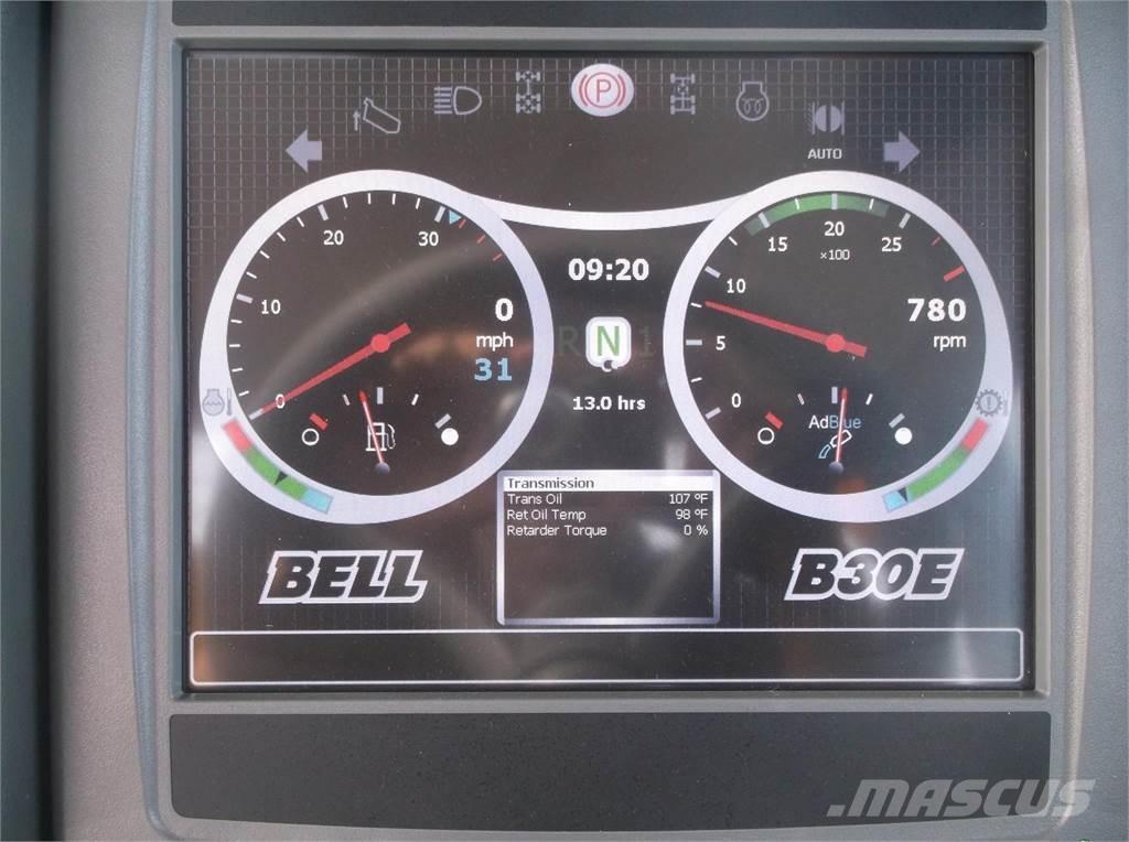 Bell B30E 鉸接式起吊車