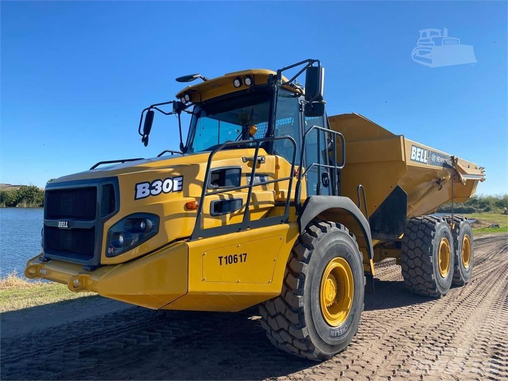 Bell B30E 鉸接式起吊車