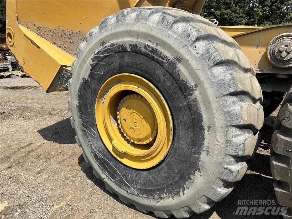 Bell B40E 鉸接式起吊車