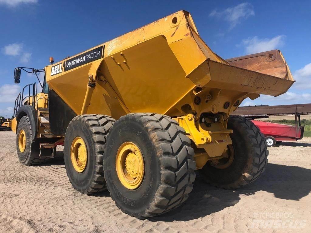 Bell B40E 鉸接式起吊車