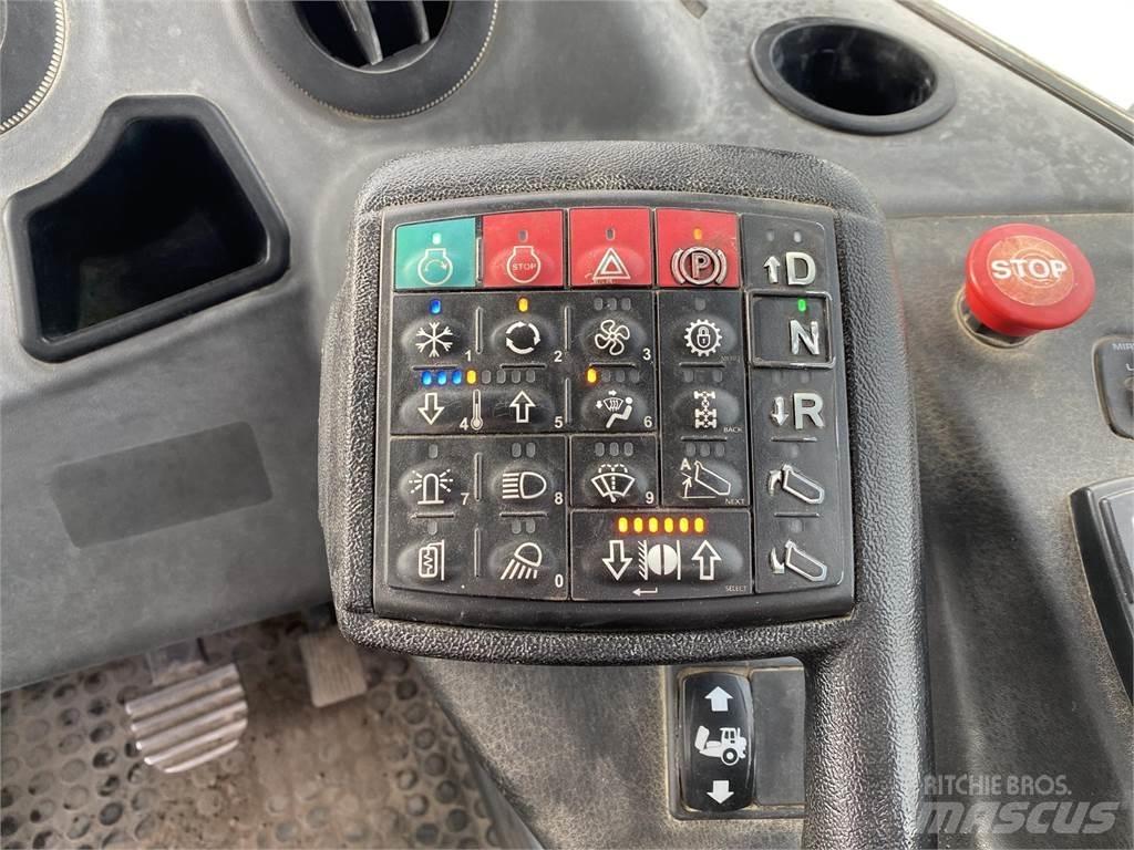 Bell B45E 鉸接式起吊車