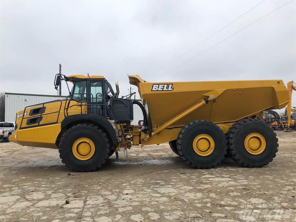 Bell B45E 鉸接式起吊車