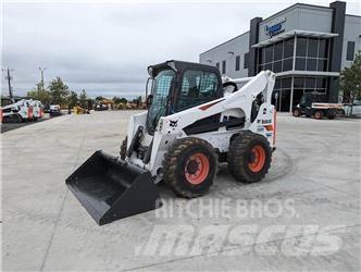 Bobcat S850 滑移轉向裝載機