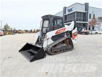 Bobcat T66 滑移轉向裝載機