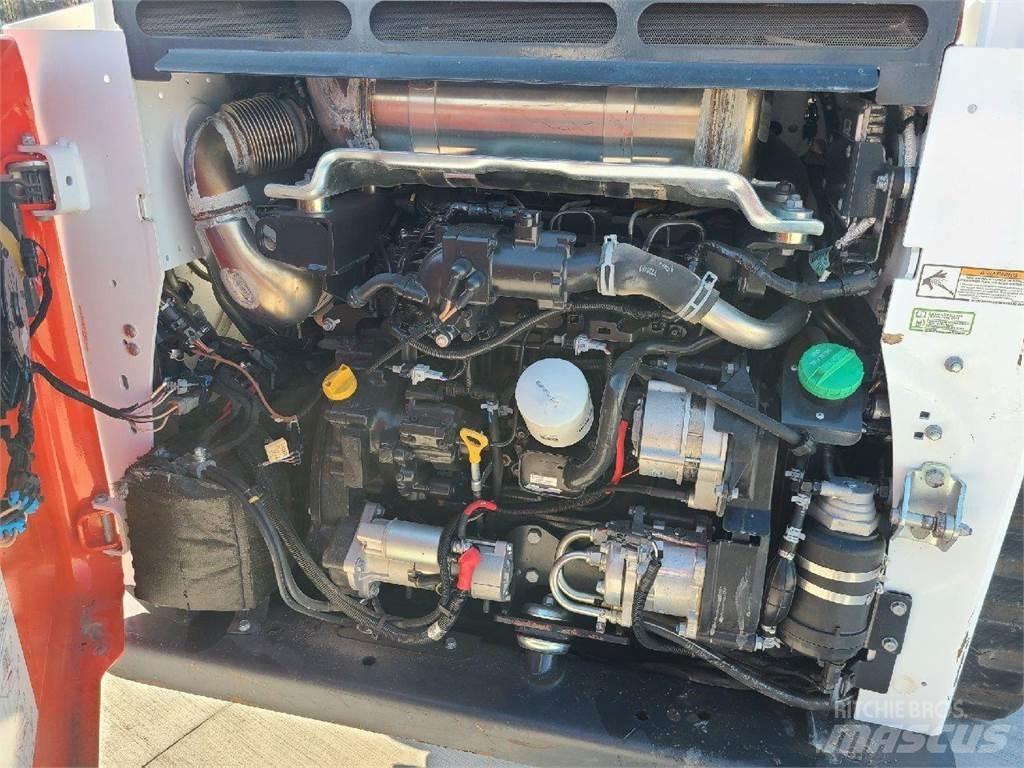 Bobcat T770 滑移轉向裝載機