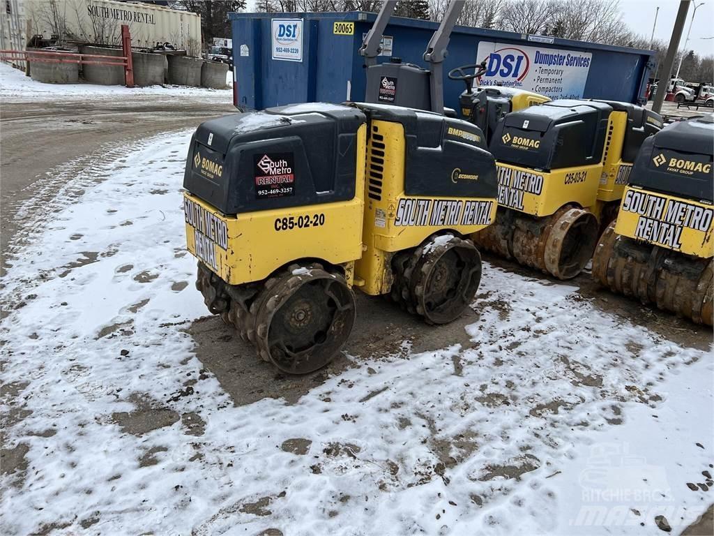 Bomag BMP8500 拖式振動滾壓機