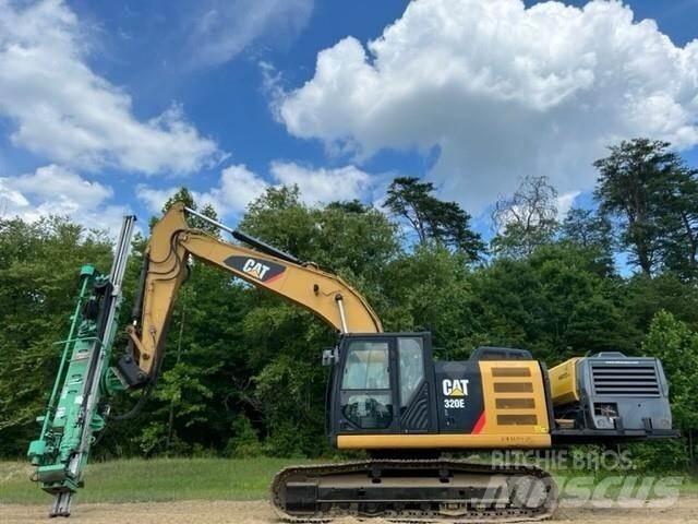 CAT 320EL 鑽孔機
