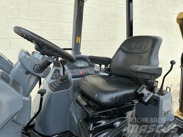 CAT 415F2 反鏟裝載機