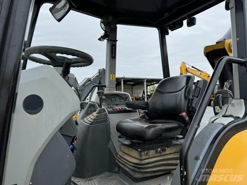 CAT 420F2 反鏟裝載機
