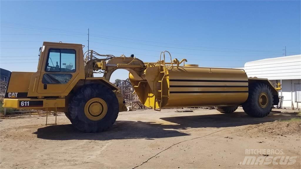 CAT 611 罐體拖車