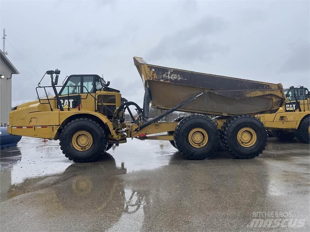 CAT 745C 鉸接式起吊車