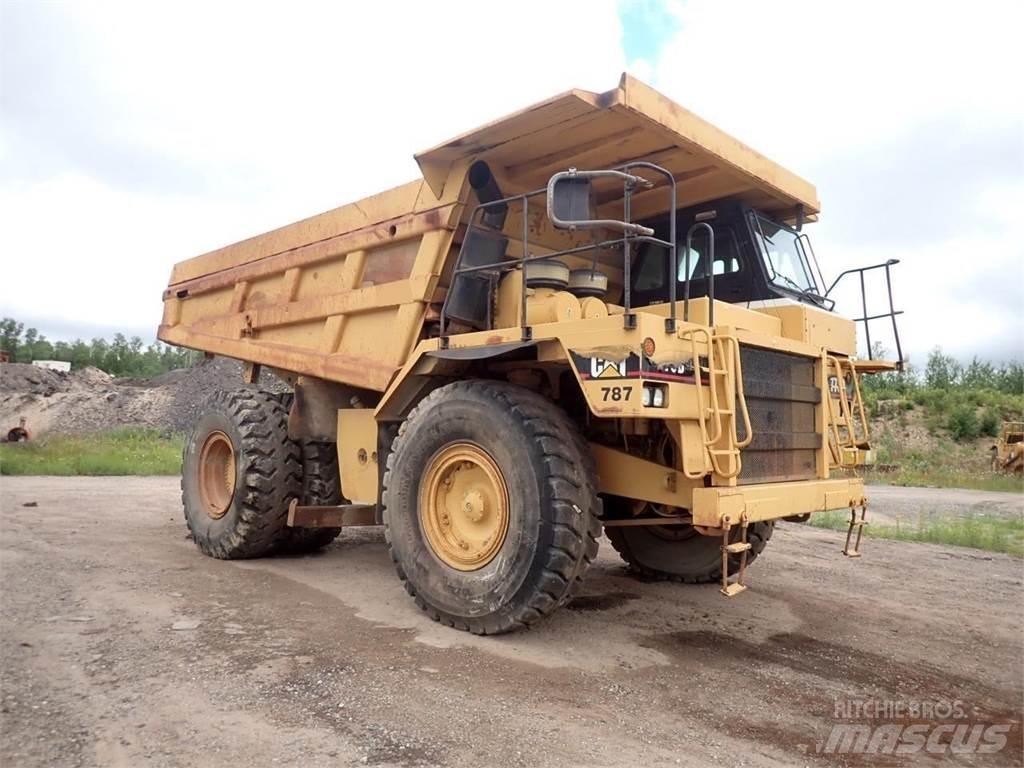 CAT 773D 鉸接式起吊車