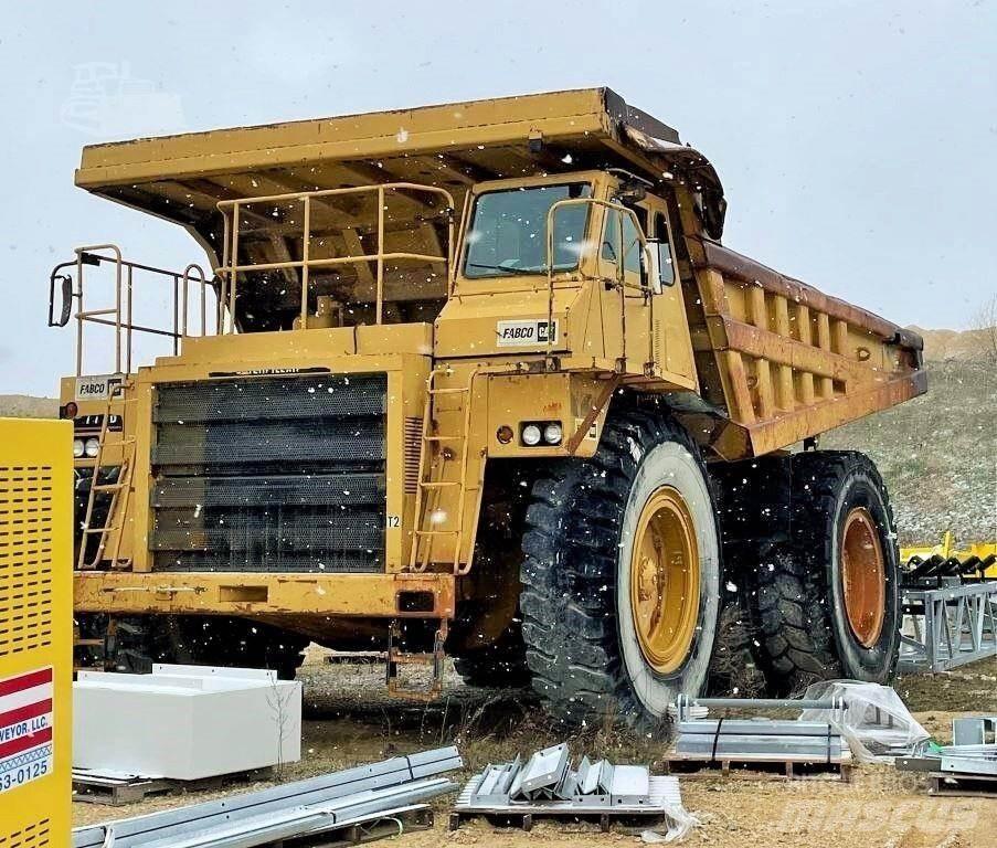 CAT 777B 鉸接式起吊車