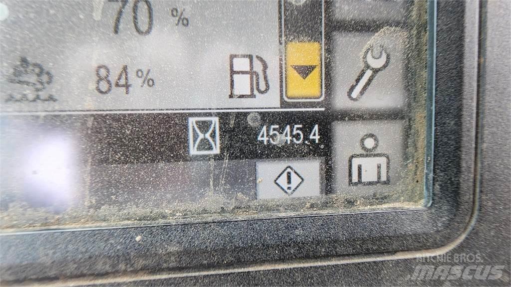 CAT 938M 輪胎式裝載機