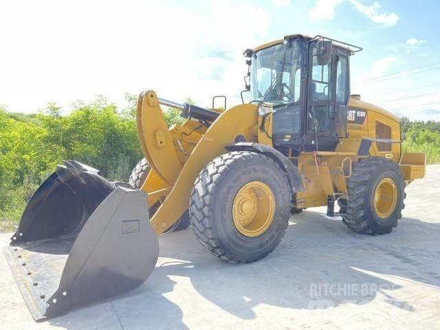 CAT 938M 輪胎式裝載機