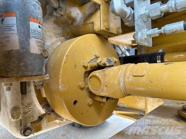 CAT 950GC 輪胎式裝載機