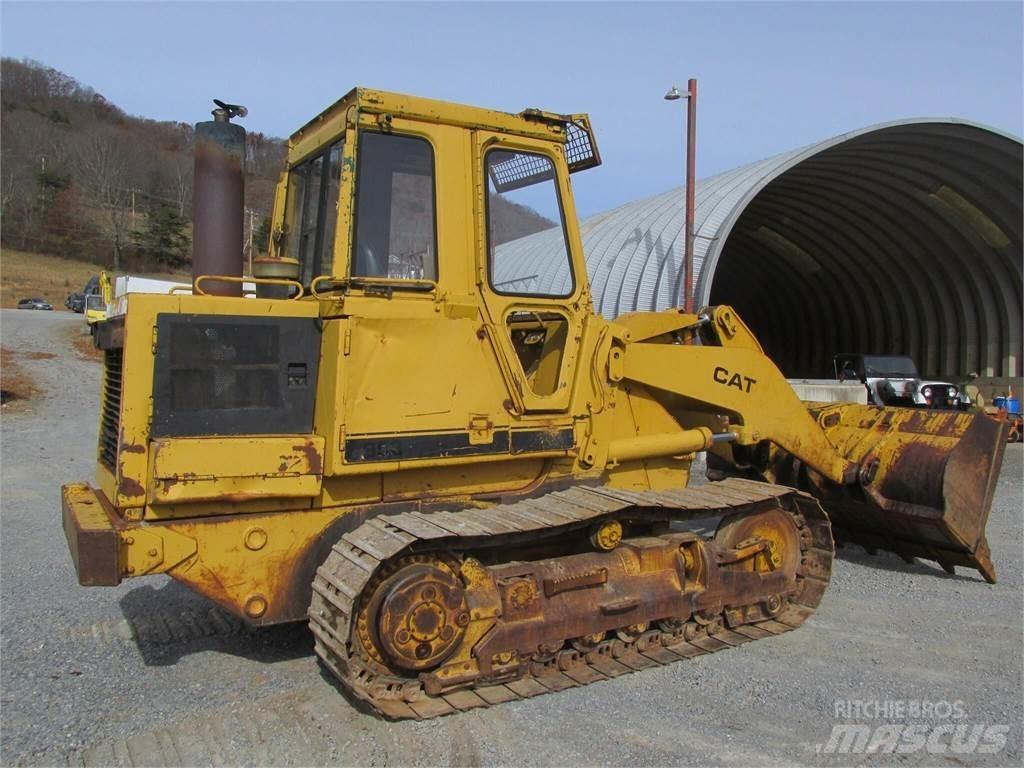 CAT 953 推土機