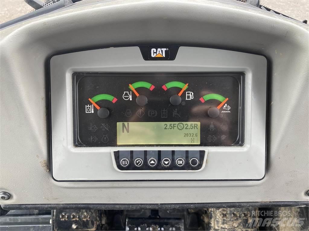 CAT 963K 推土機