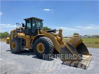 CAT 972M 輪胎式裝載機