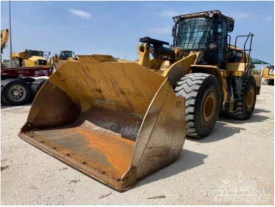 CAT 972M 輪胎式裝載機