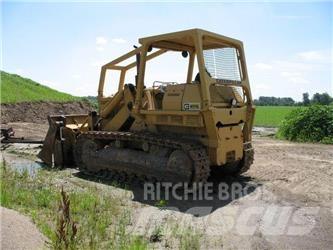 CAT 977L 推土機