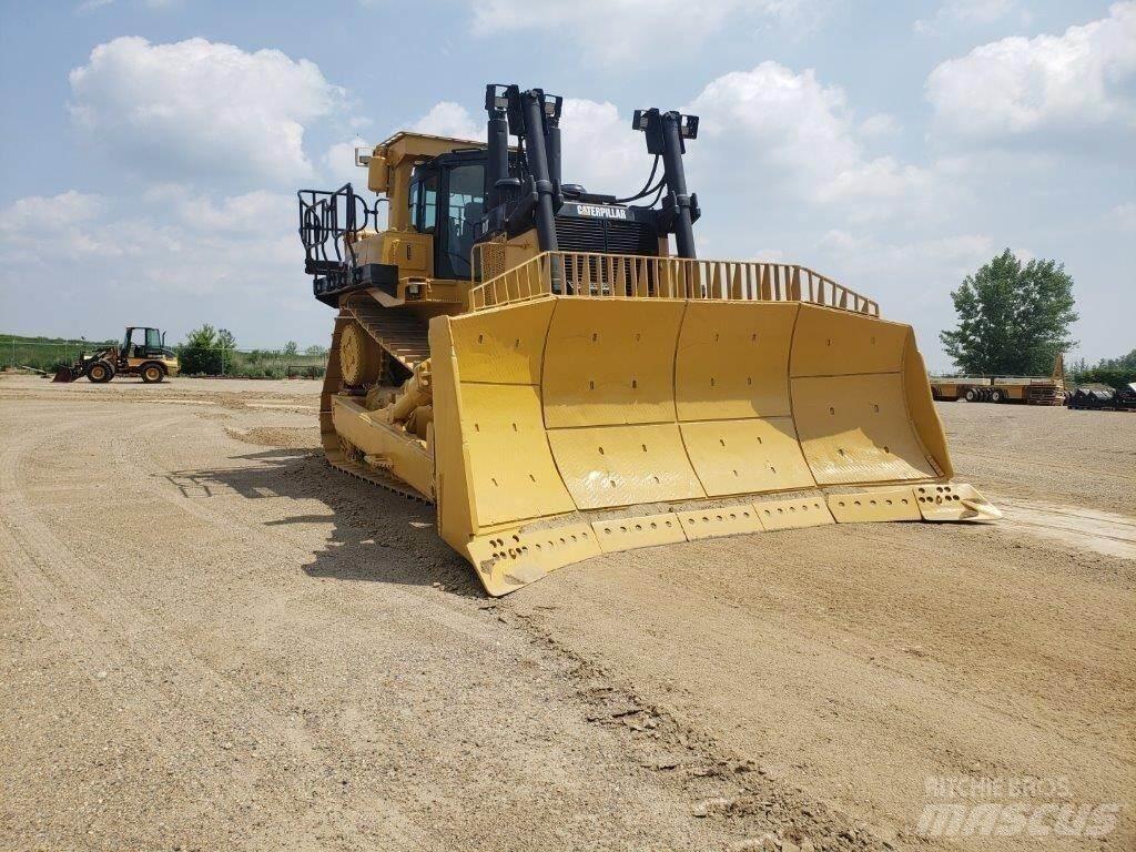 CAT D10T 履帶推土機