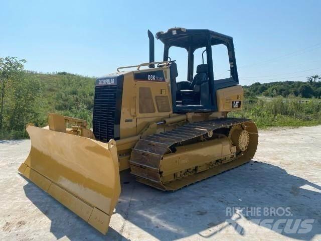 CAT D3K2 LGP 履帶推土機