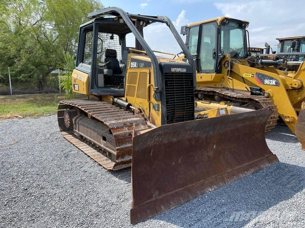 CAT D5K2 LGP 履帶推土機