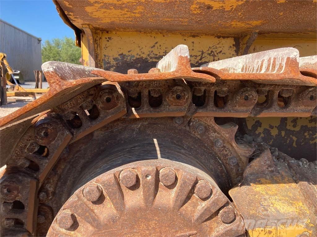 CAT D5K2 LGP 履帶推土機