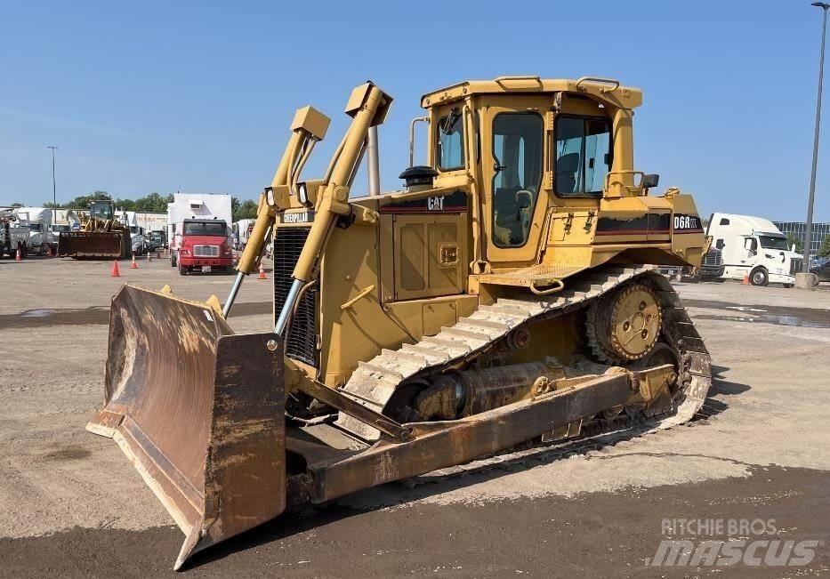 CAT D6R 履帶推土機