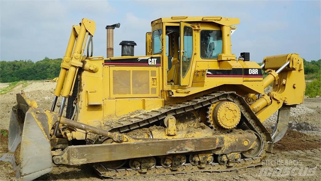 CAT D8R 履帶推土機