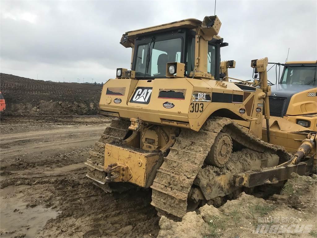 CAT D8T 履帶推土機