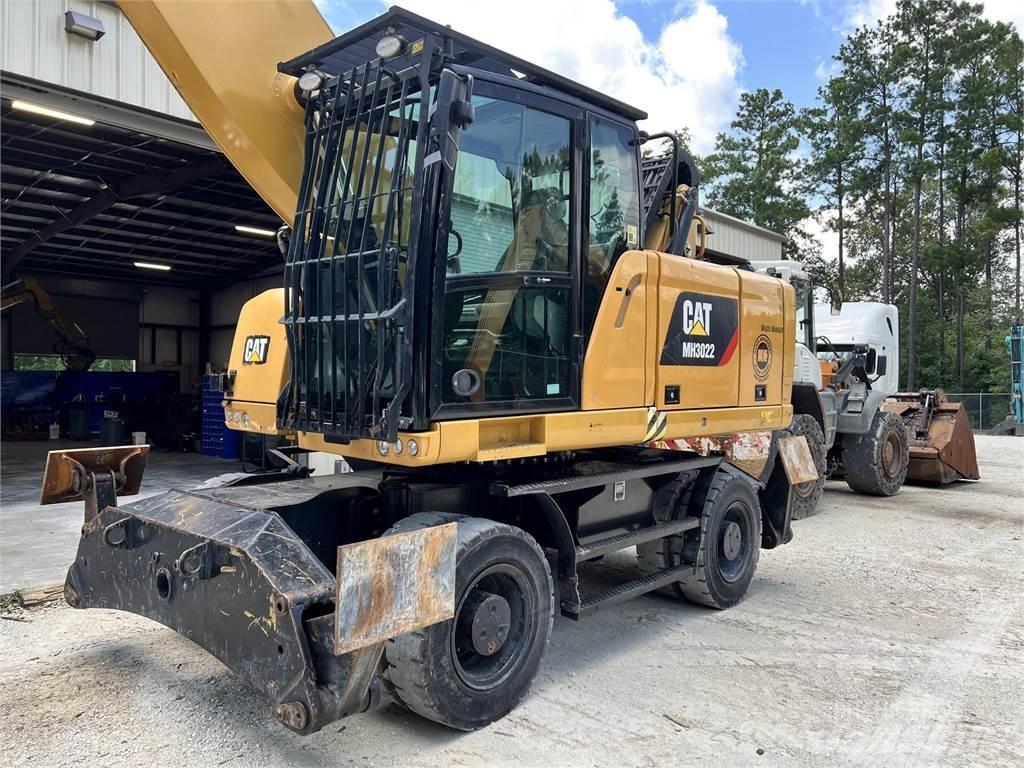 CAT MH3022 廢棄物/工業用操作車