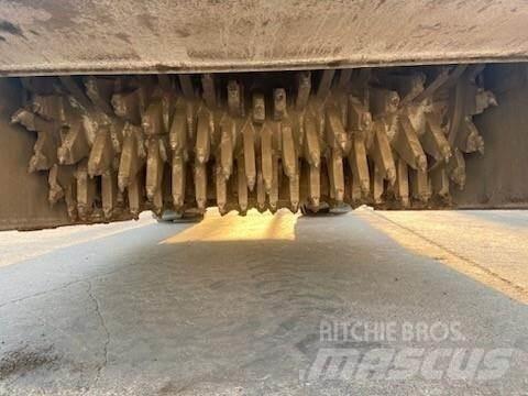 CAT RM-300 瀝青再生設備